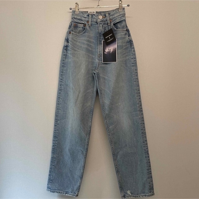 新品、タグ付き　MOUSSY PLAIN JEANS STRAIGHT 23 8