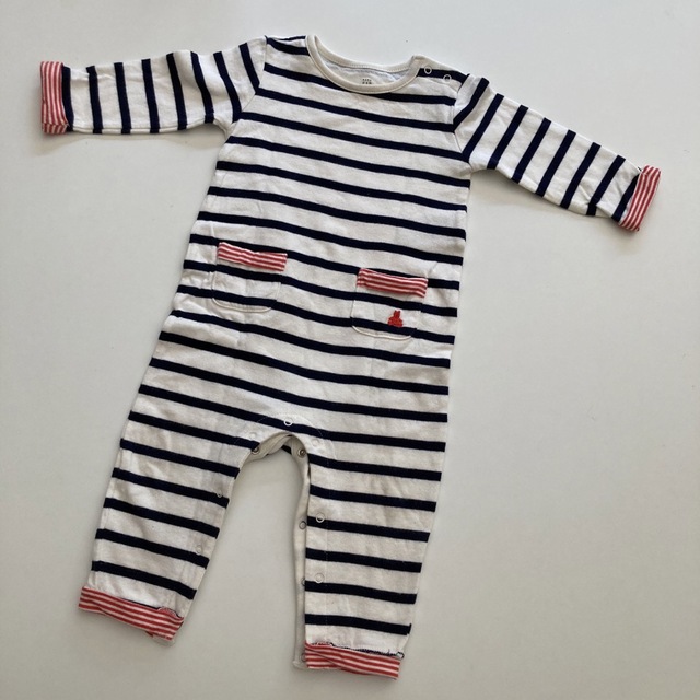 babyGAP(ベビーギャップ)のベビーギャップ　ロンパース　６〜12か月 キッズ/ベビー/マタニティのベビー服(~85cm)(ロンパース)の商品写真