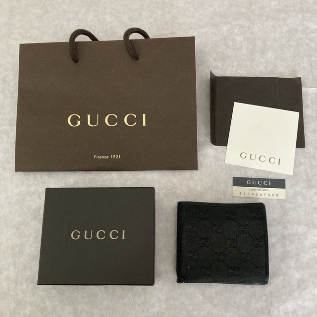 Gucci - GUCCI グッチ 二つ折り財布 ブラックGG 黒 GGキャンバス 廃版