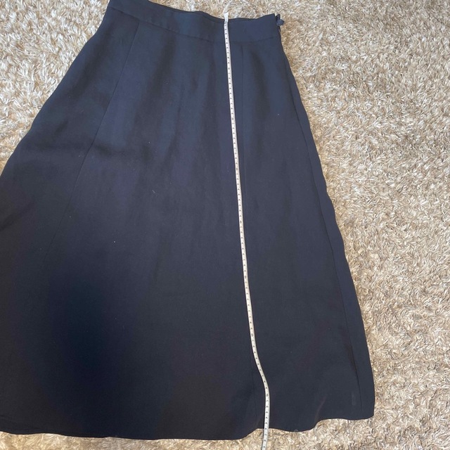 BEAUTY&YOUTH UNITED ARROWS(ビューティアンドユースユナイテッドアローズ)のユナイテッドアローズ　ビューティーアンドユース　ネイビー　スカート レディースのスカート(ひざ丈スカート)の商品写真
