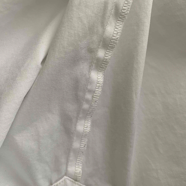 送料込♡yori♡ストレッチブロードリボンシャツ/size36 レディースのトップス(シャツ/ブラウス(長袖/七分))の商品写真