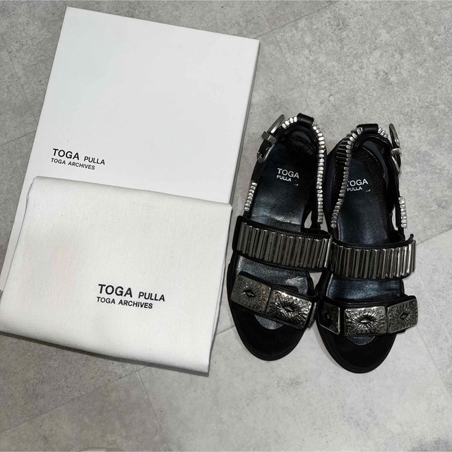 美品☆TOGA PULLA メタルスニーカーサンダル 36 全ての mitatsushoji.co.jp