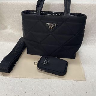 16000円人気商品割引 値下げオープンスペース プラダ ダウンベスト