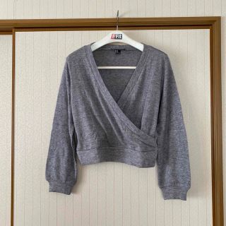 フォーエバートゥエンティーワン(FOREVER 21)の未使用❤️FOREVER21 カシュクール　トップス(カットソー(長袖/七分))