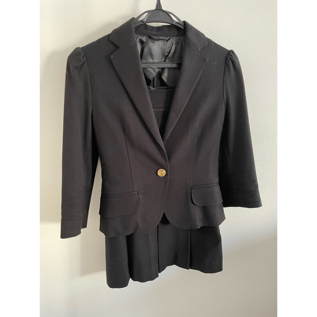 THE SUIT COMPANY(スーツカンパニー)のThe Suit Company 黒セットアップ レディースのフォーマル/ドレス(スーツ)の商品写真