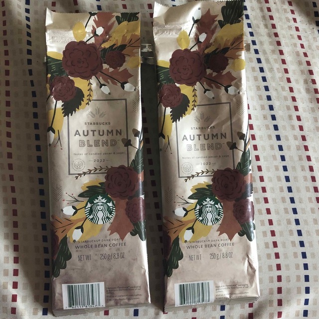 Starbucks(スターバックス)のスターバックス　オータムブレンド豆袋のみ2枚 食品/飲料/酒の飲料(コーヒー)の商品写真