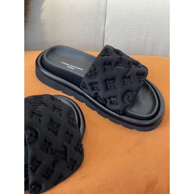 正規品 Louis Vuitton ルイヴィトン ロゴ サンダル 黒 美品 www