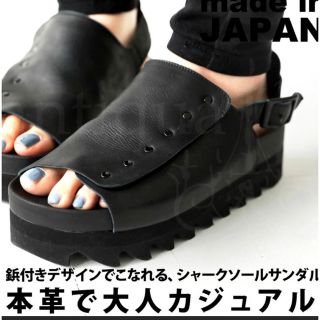 アンティカ(antiqua)の【美品】　antiqua 本革　サンダル　ブラック(サンダル)