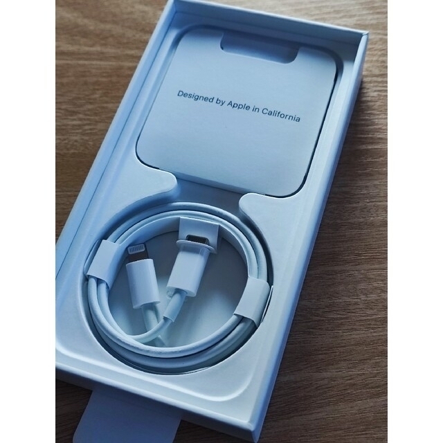 iPhone12 mini 64GB ホワイト ケースフィルム付き iPhone12 mini 64GB ホワイト ケースフィルム付き
