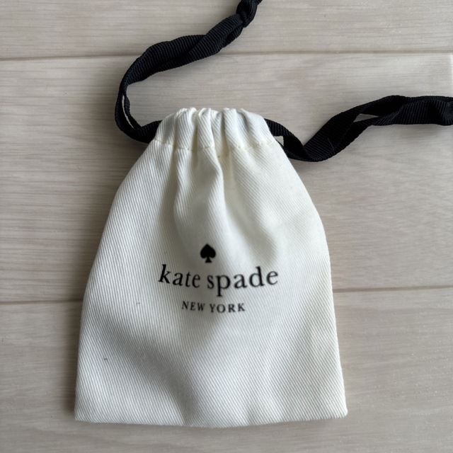 kate spade new york(ケイトスペードニューヨーク)のKate spade New York 新品袋入り♪チェリーネックレスゴールド レディースのアクセサリー(ネックレス)の商品写真