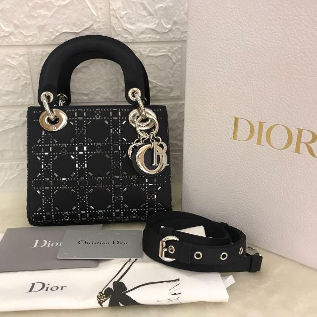 驚きの値段 Christian ミニバッグ DIOR
