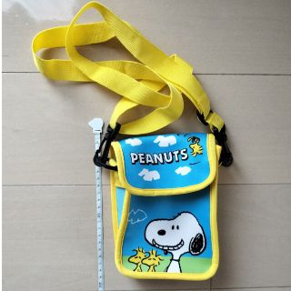 ピーナッツ(PEANUTS)のスヌーピー　ポシェット　バッグ(ポシェット)