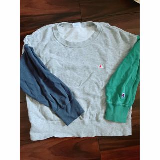 チャンピオン(Champion)のチャンピョン　トレーナー　130センチ(Tシャツ/カットソー)