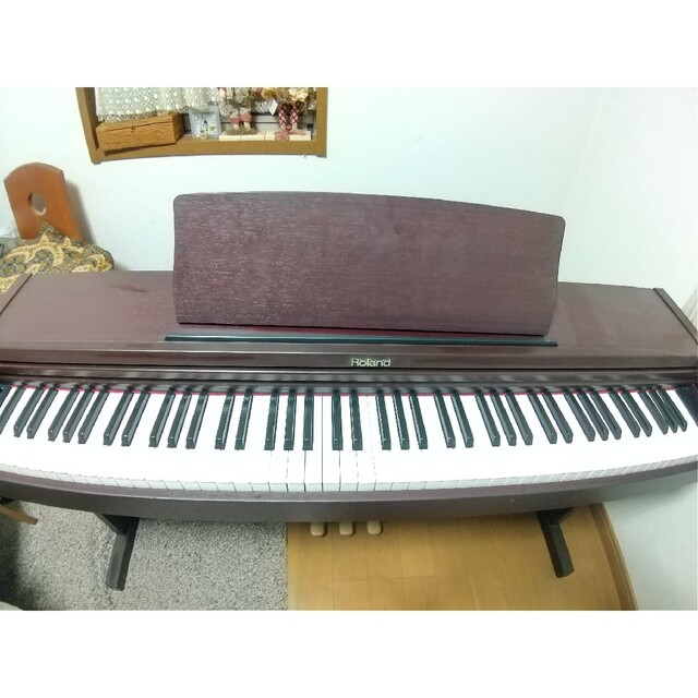 電子ピアノ ローランド RP101 ☆お求めやすく価格改定☆ 11730円