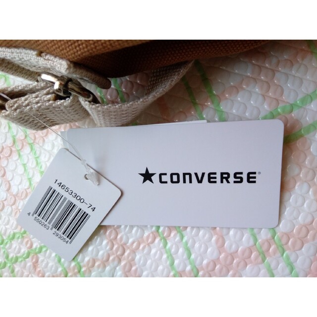 CONVERSE(コンバース)のタグ付き　新品　CONVERSE　コンバース　ショルダーバッグ レディースのバッグ(ショルダーバッグ)の商品写真