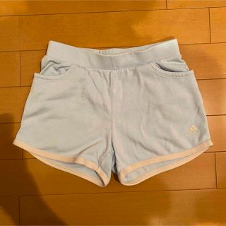 アディダス(adidas)のアディダス ショートパンツ 130センチ 水色(パンツ/スパッツ)