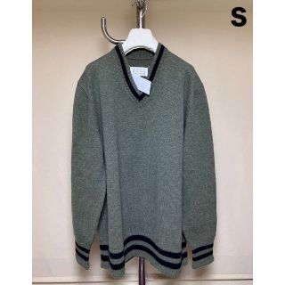 マルタンマルジェラ(Maison Martin Margiela)の新品 S マルジェラ 21aw スクールセーター カーキ 4437(ニット/セーター)