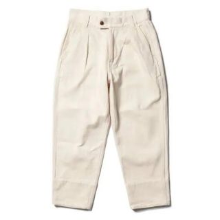 ウル(URU)の【美品】URU COTTON HEAVY DRILL  1 TUCK PANTS(スラックス)