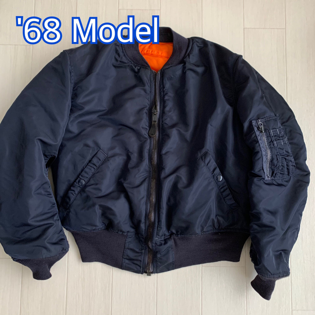 ALPHA INDUSTRIES(アルファインダストリーズ)のALPHA アルファ MA-1 1968 復刻 Dタイプ 8279D  ネイビー メンズのジャケット/アウター(フライトジャケット)の商品写真