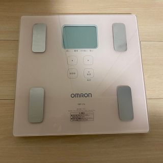 オムロン(OMRON)のオムロン 体重体組成計 HBF-214 カラダスキャン(体重計/体脂肪計)