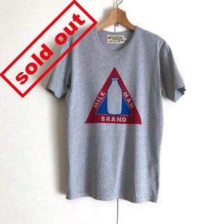 UK製　クルーネックTシャツ　薄手　牛乳プリント　MILK MAN BRAND(Tシャツ/カットソー(半袖/袖なし))