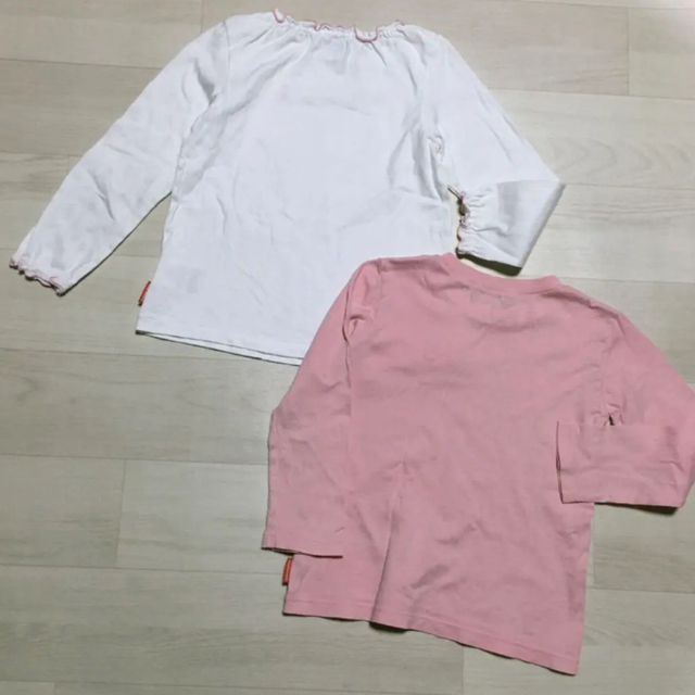 mikihouse(ミキハウス)のミキハウス　シンプル　長袖 Tシャツ キッズ/ベビー/マタニティのキッズ服女の子用(90cm~)(Tシャツ/カットソー)の商品写真