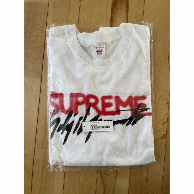 Supreme(シュプリーム)のsupreme/Yohji Yamamoto Logo Tee メンズのトップス(Tシャツ/カットソー(半袖/袖なし))の商品写真