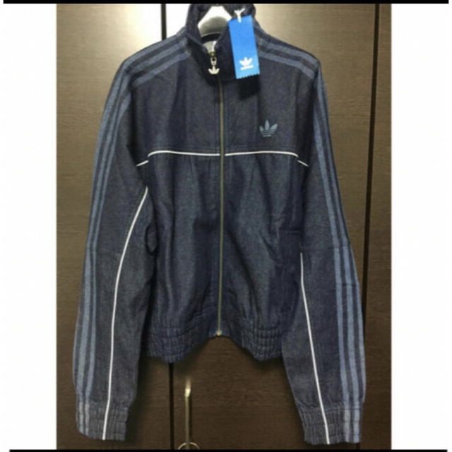 新品　adidas ジャケット