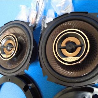 ケンウッド(KENWOOD)の④スズキ ジムニー(JB64W)・シエラ（74W）Fスピーカー+純正ブラケット(カーオーディオ)