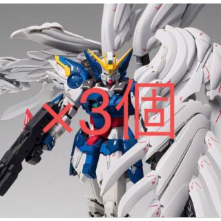 バンダイ(BANDAI)のGUNDAM ウイングガンダムゼロ（EW版） 3体セット(アニメ/ゲーム)