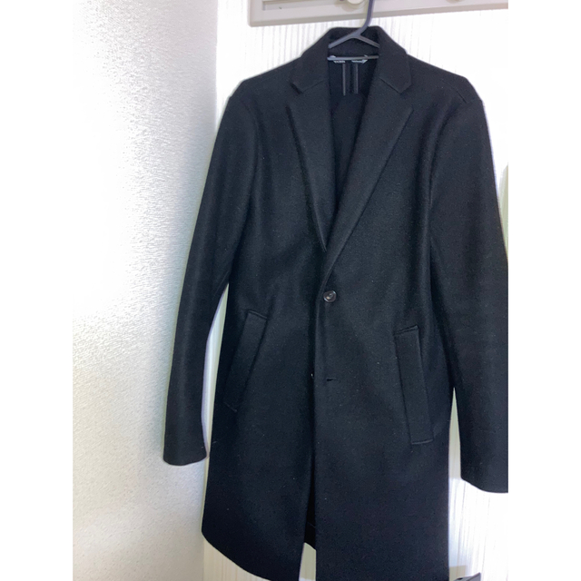 ZARA(ザラ)のZARA チェスター　コート　ブラック　スリムシルエット メンズのジャケット/アウター(チェスターコート)の商品写真