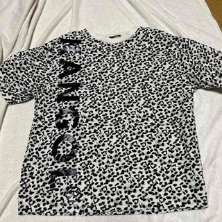 エモダ(EMODA)のビックロゴTシャツ(Tシャツ/カットソー(半袖/袖なし))