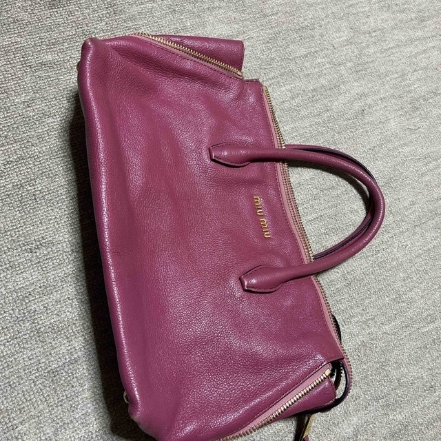 miumiumiumiu バッグ