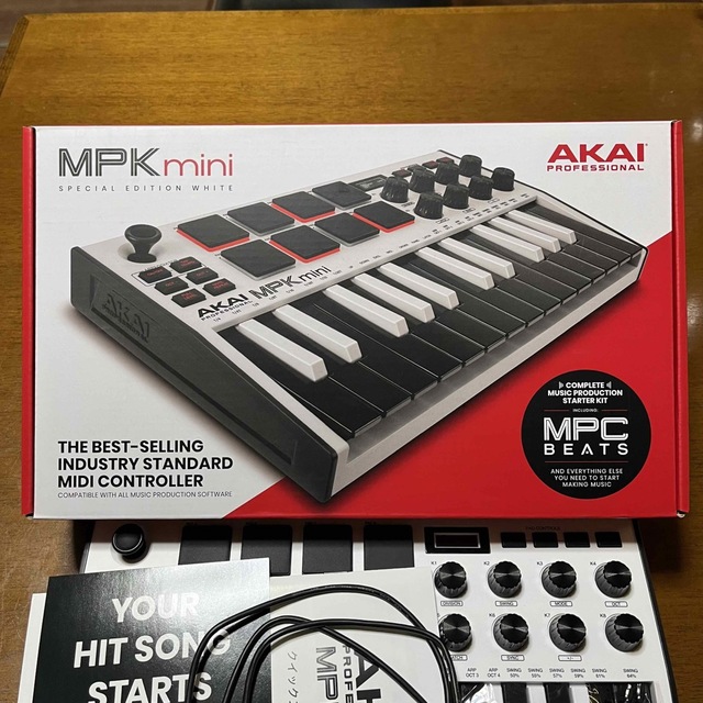 MPK mini mk3 付属品あり MIDIキーボード