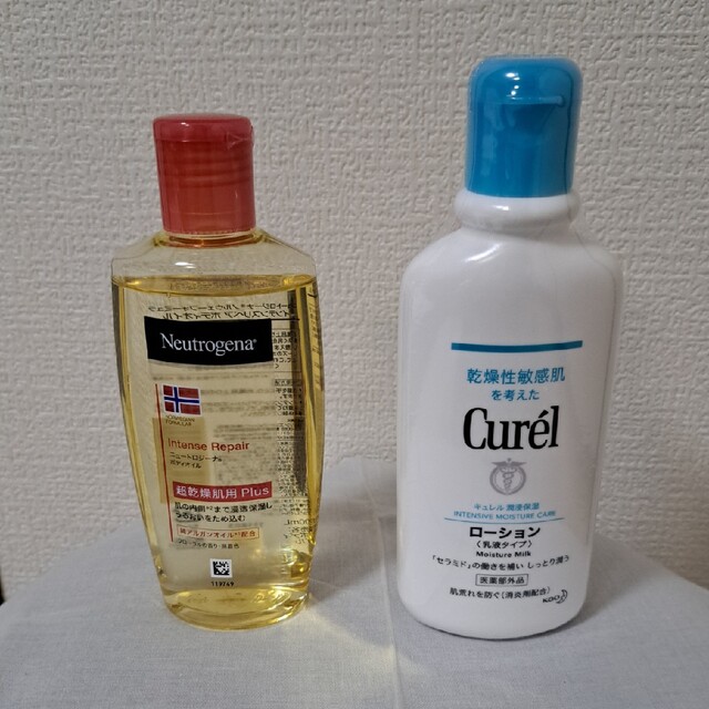 Neutrogena(ニュートロジーナ)のけーこ様専用　キュレルローション&ニュートロジーナ2点セット コスメ/美容のボディケア(ボディオイル)の商品写真