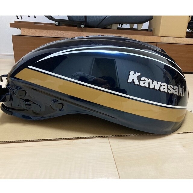 人気満点 Z900RS 新車取り外し品 - カワサキ キャンディトーンブルー