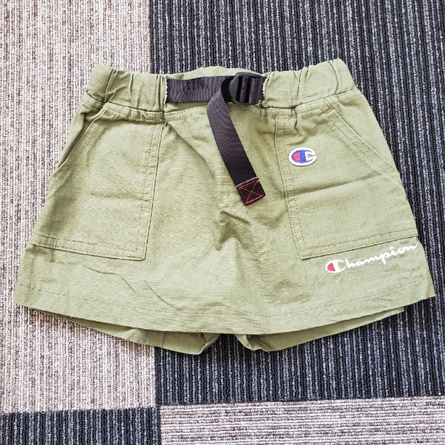 Champion(チャンピオン)のキュロット型巻きスカート 100センチ キッズ/ベビー/マタニティのキッズ服女の子用(90cm~)(パンツ/スパッツ)の商品写真