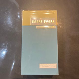 ミュウミュウ(miumiu)のmiumiuローブルーオードパルファム　100ml 新品未開封(香水(女性用))