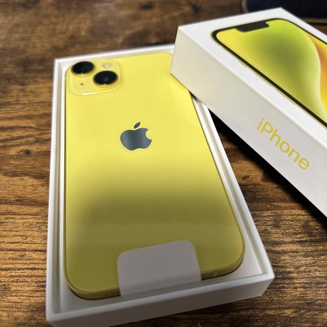 iPhone XR 128GB docomo 未開封新品 イエロー