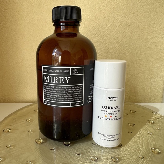クリスマスツリー特価! Mirey リポーションエッセンス180ml✖️O2