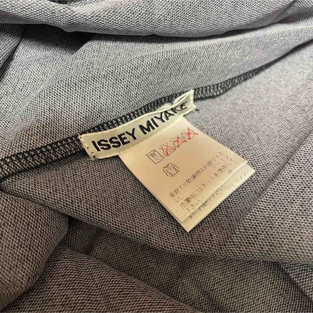 ISSEY MIYAKE(イッセイミヤケ)  プリーツプルオーバー 6