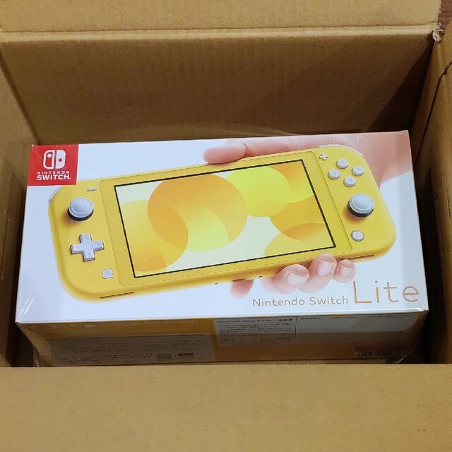 NINTENDO SWITCH LITE イエロー