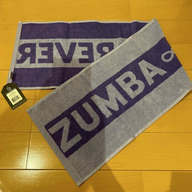 Zumba(ズンバ)のズンバタオル　1枚　新品／タグ付 レディースのファッション小物(その他)の商品写真