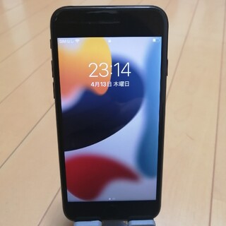 アイフォーン(iPhone)のiphone7 128gb ブラック(スマートフォン本体)