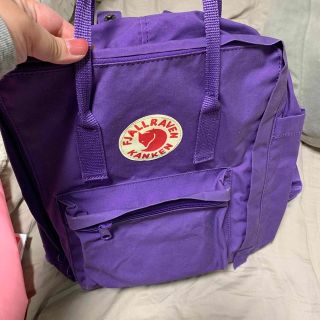 フェールラーベンカンケン(FJALLRAVEN KANKEN)のFJALLRAVEN  KANKEN 紫色リュック(リュック/バックパック)