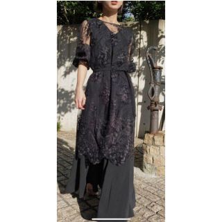 室外 【新品】猛暑日 セール!Ameri VINTAGE 白レースロングドレス