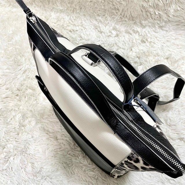 人気No.1 タグ付☆未使用品♡ 3wayバッグ ホワイト コールハーン