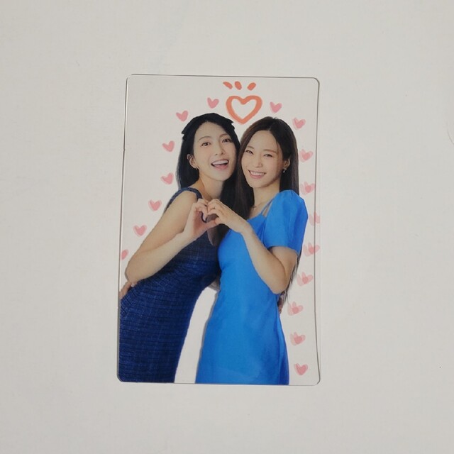 KARA ジヨン&ヨンジ クリアフォトカード MOVE AGAIN エンタメ/ホビーのタレントグッズ(アイドルグッズ)の商品写真