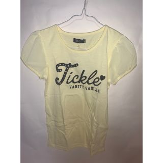 新品　半袖、淡いイエローのカットソーです。(Tシャツ/カットソー)