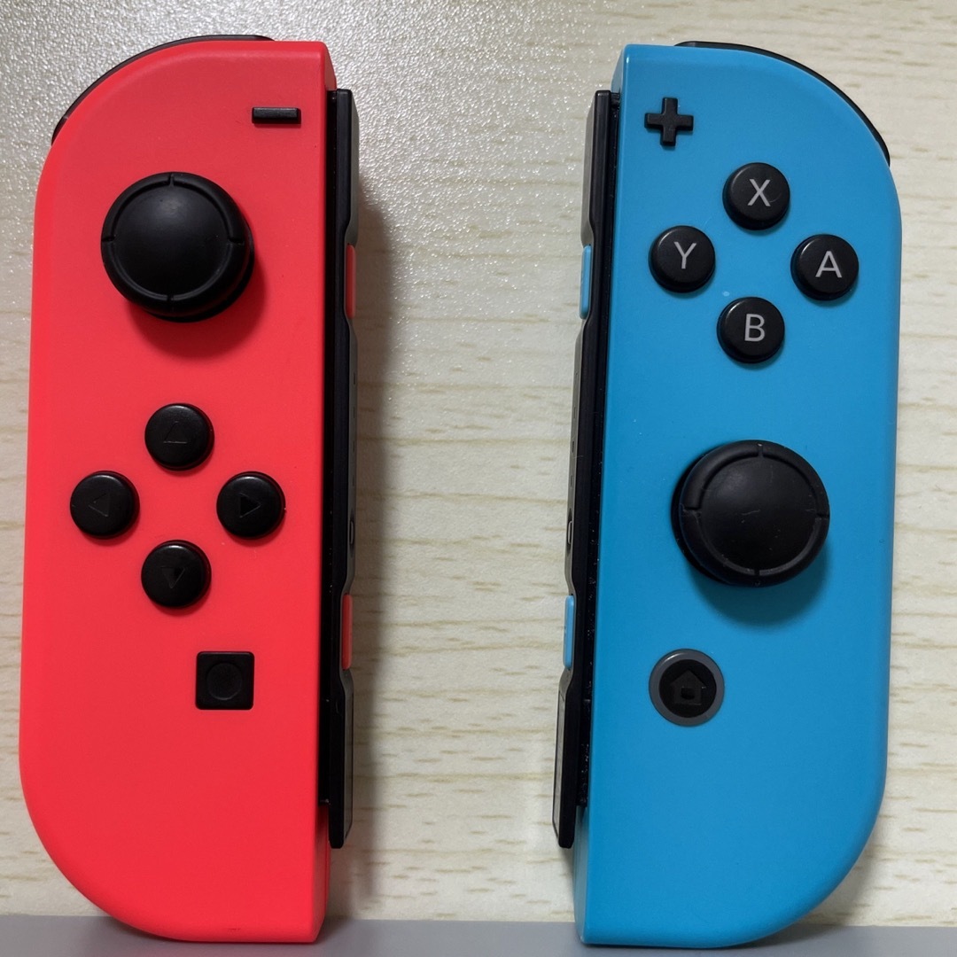 【定番】Switch ジョイコン　ネオンレッド左　ネオンブルー右　任天堂純正品